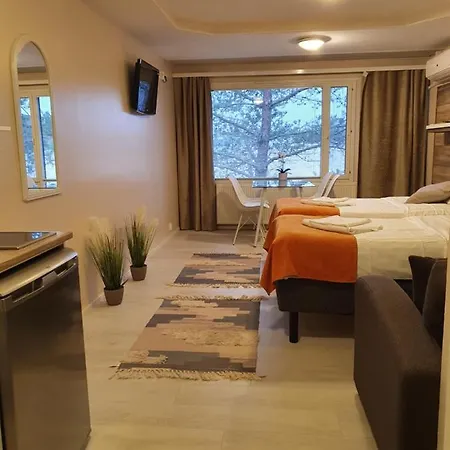 Jaeaeskaen Loma Haermae Hotel apartamentowy 3*